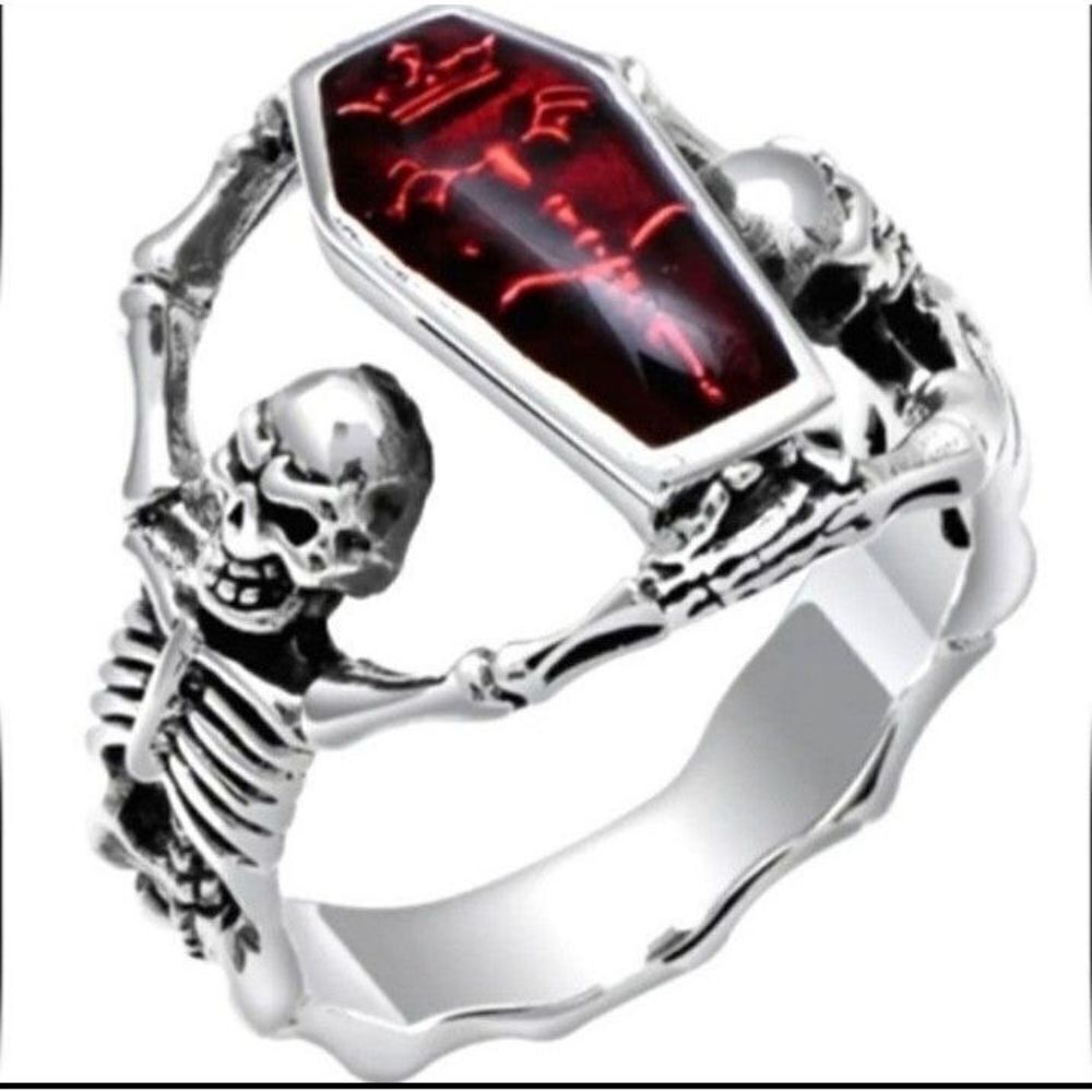 Mens Hand crafted punk rock Zircon skull and casket men's ring sz 11